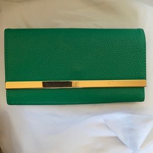 Kelly Green Wallet with Gold Accents